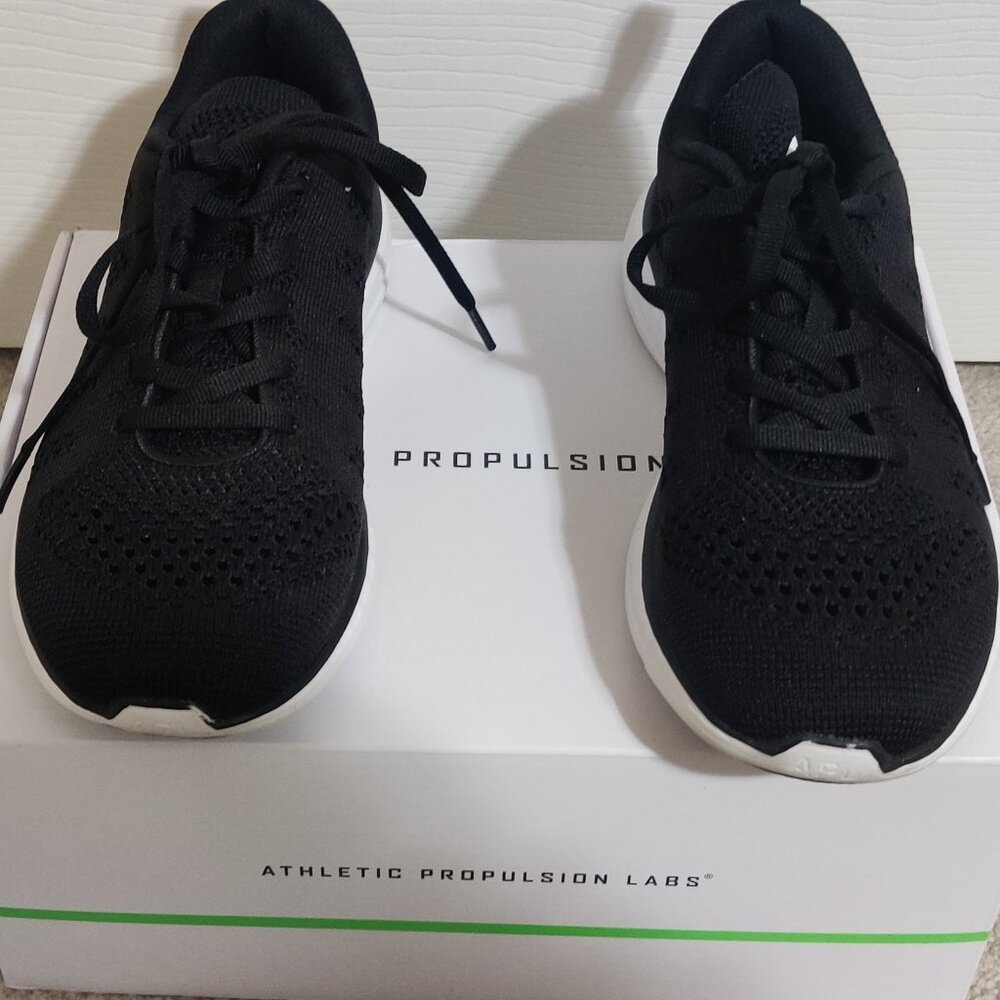 APL Running Shoes Size 7